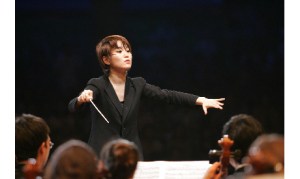 Han-Na Chang conducting the Qatar Philharmonic Orchestra (photo courtesy: QPO)