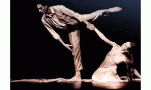 Abdel-Moneim Kamel and Erminia Kamel in 1990 premiere of The Nile ballet. (Photo courtesy: Cairo Opera House)