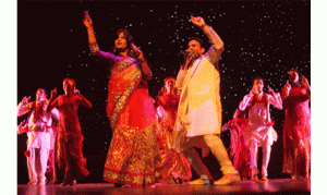 Mukesh Tomar and Parul Mishra performing one of the Bollywood songs. At the back, Cairo Opera Ballet Company (Photo: Sherif Sonbol)